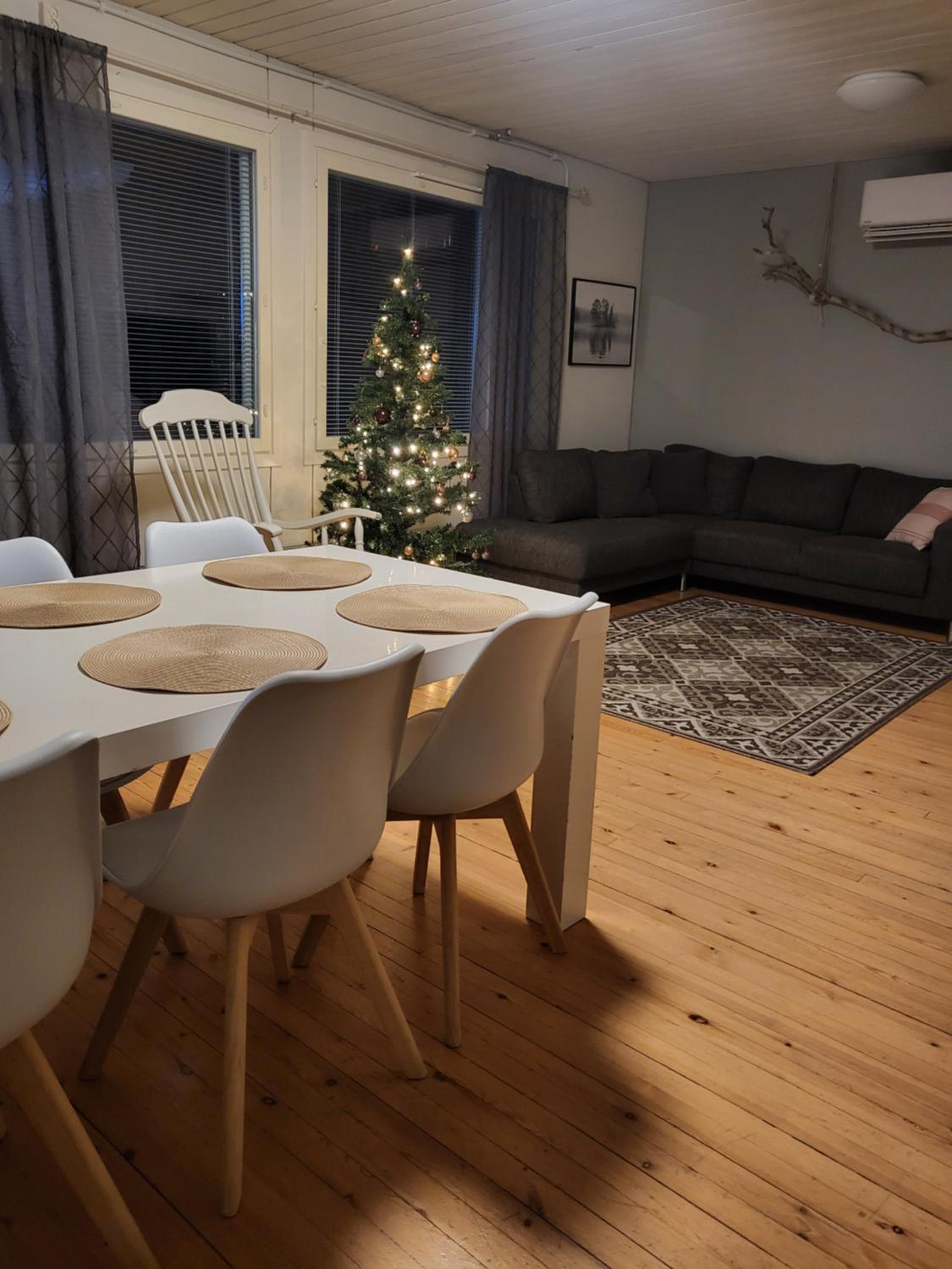 Cozy Arctic Heart