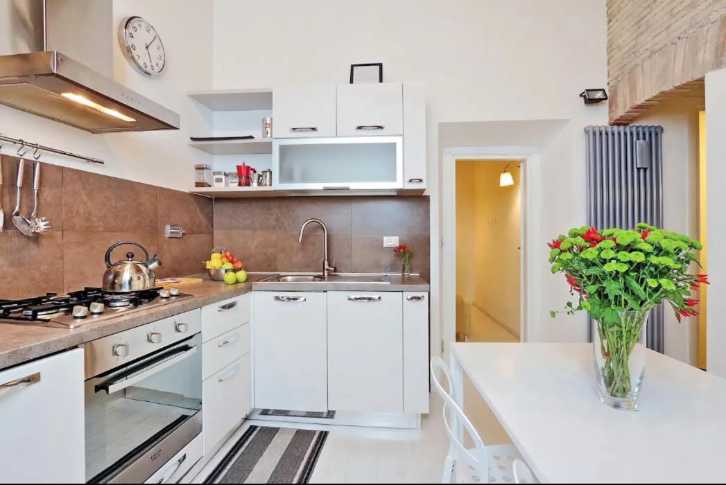 Campo de fiori charm apartment