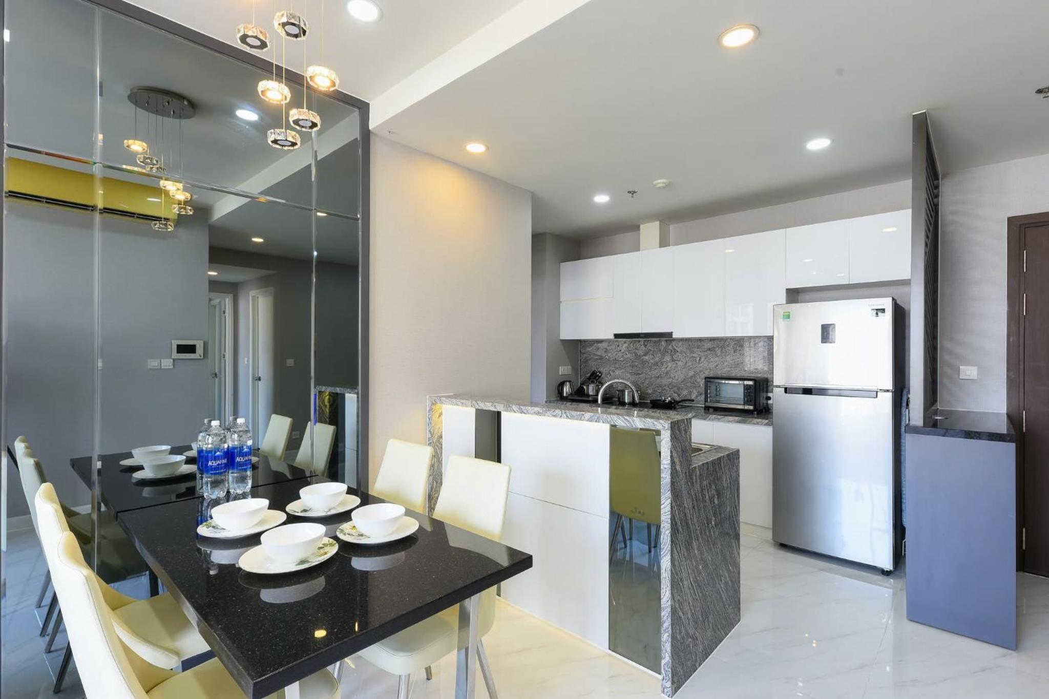 Sun Gleam Apartment -River Gate
