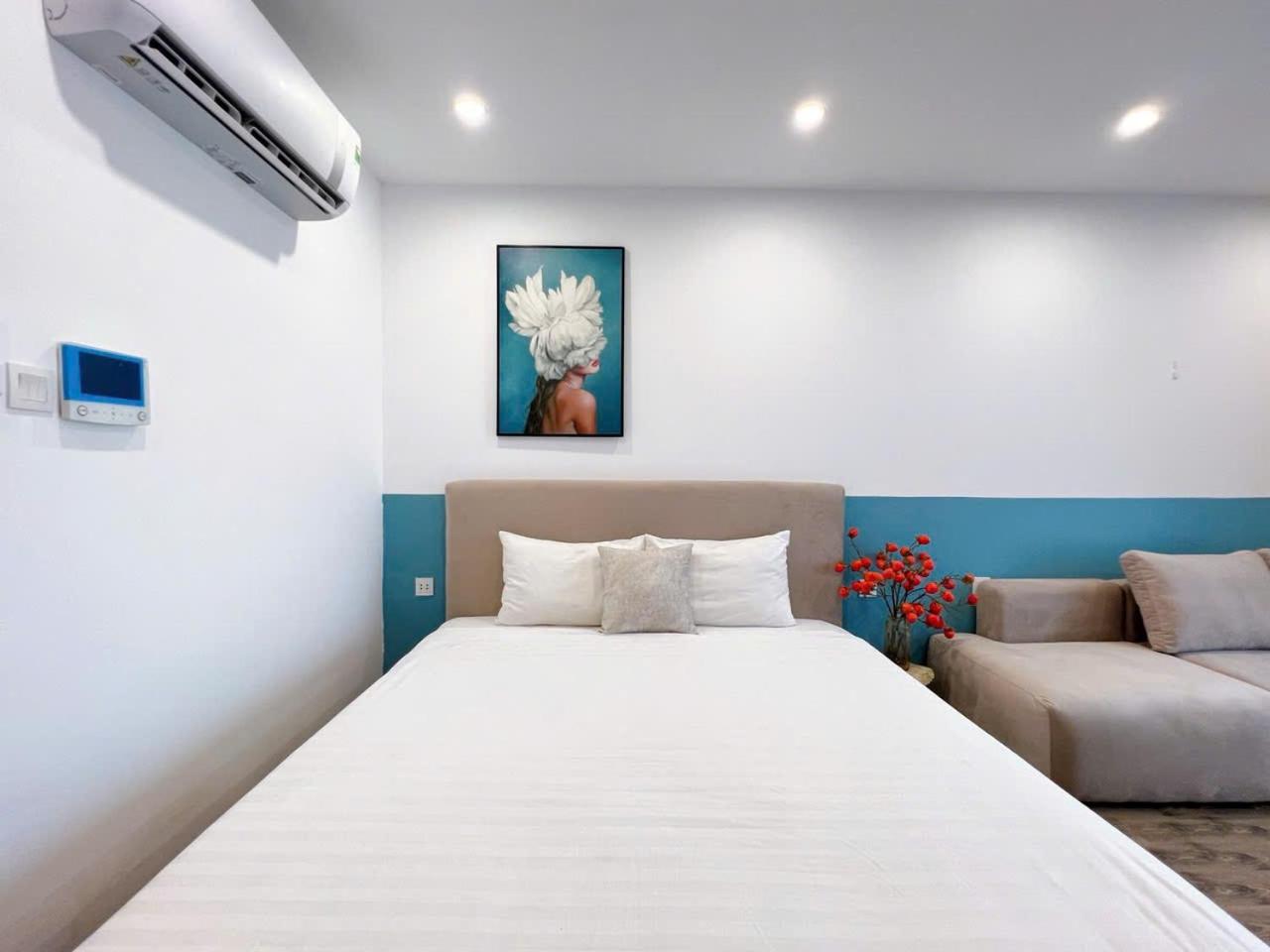 Sunny - D'capitale Tranquil Suites