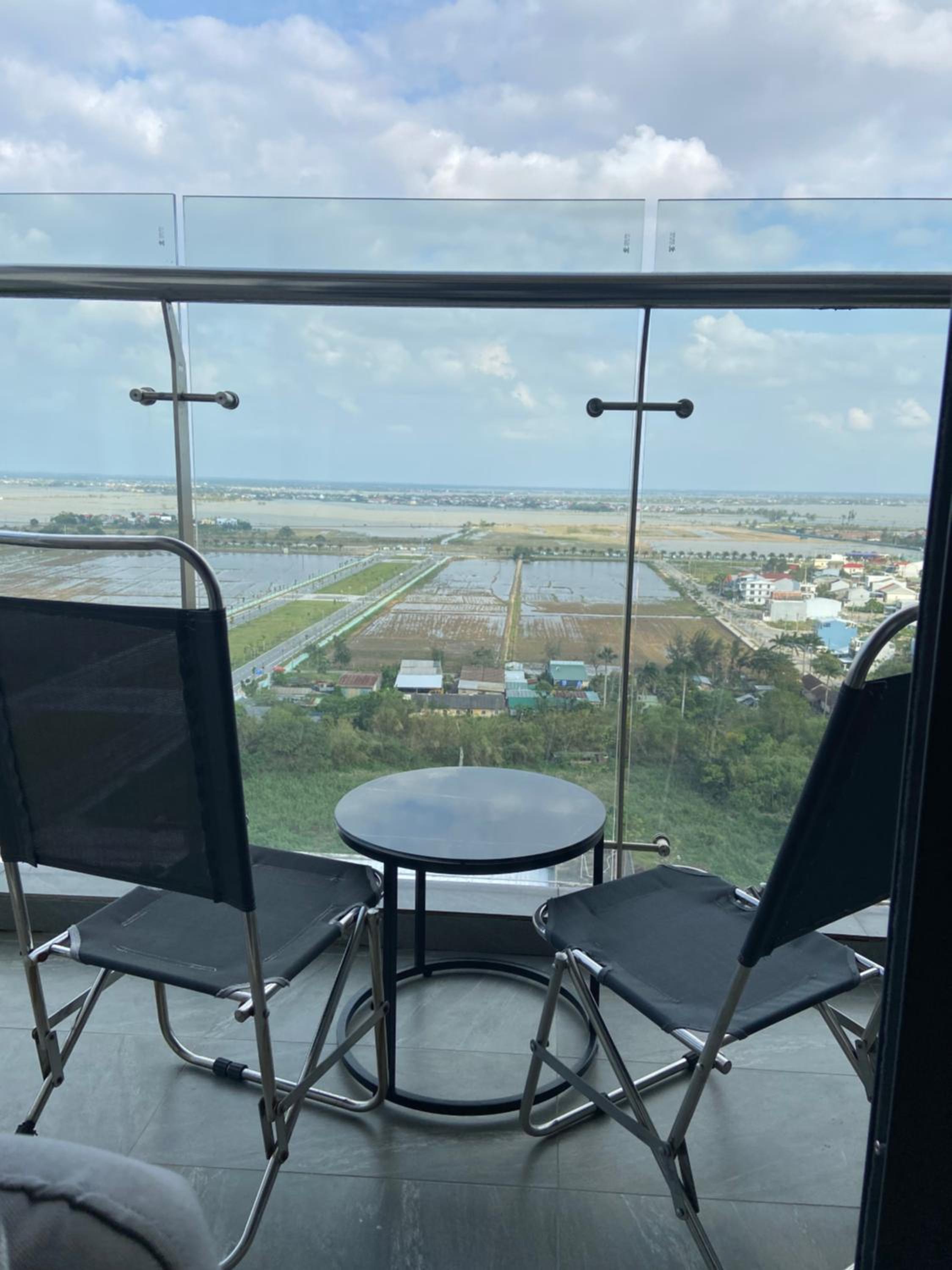 Mun apartment, Nera Hue