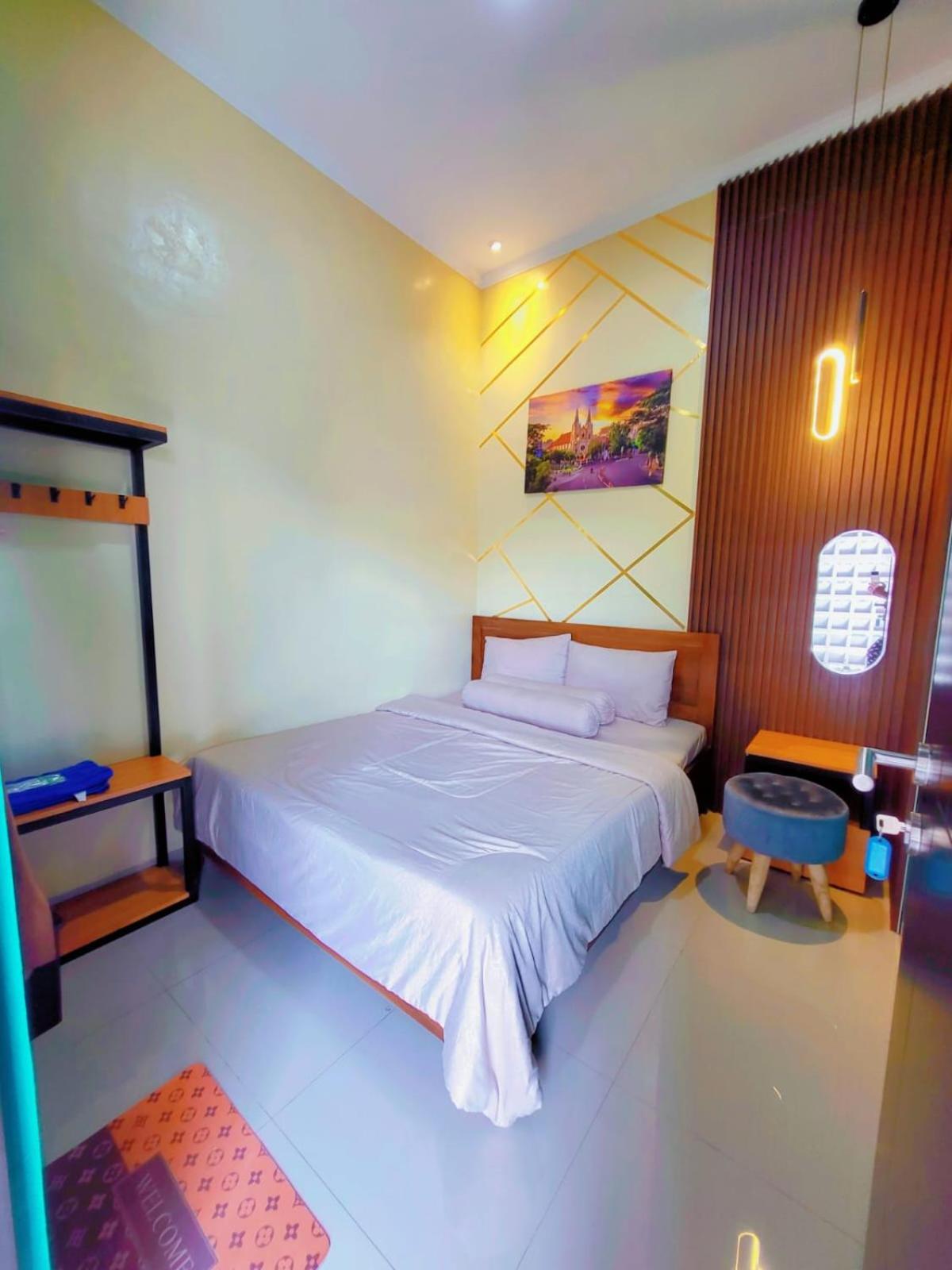 Adyvan Villa