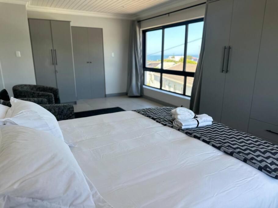 DIE Huis House view 2