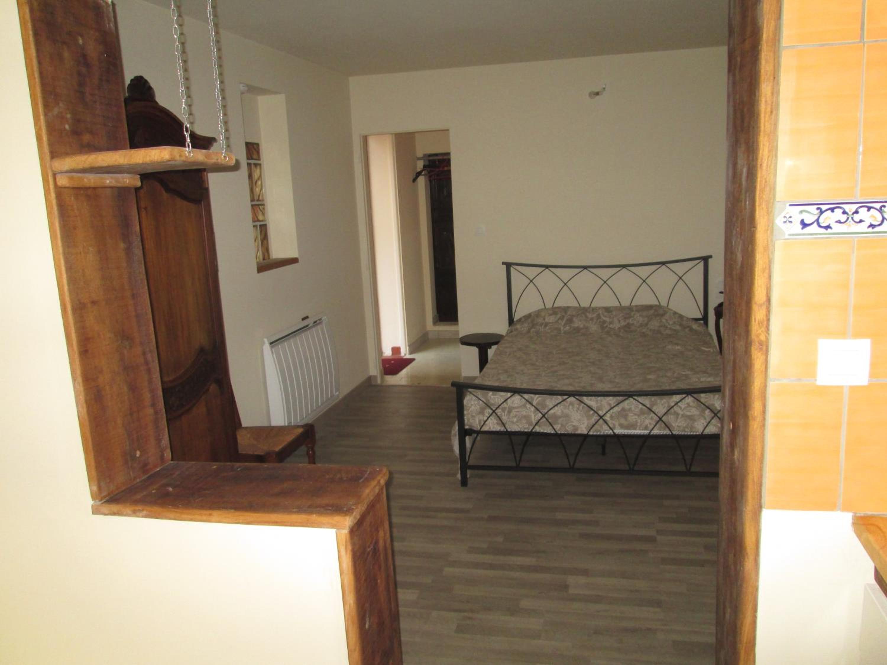 Photo 6