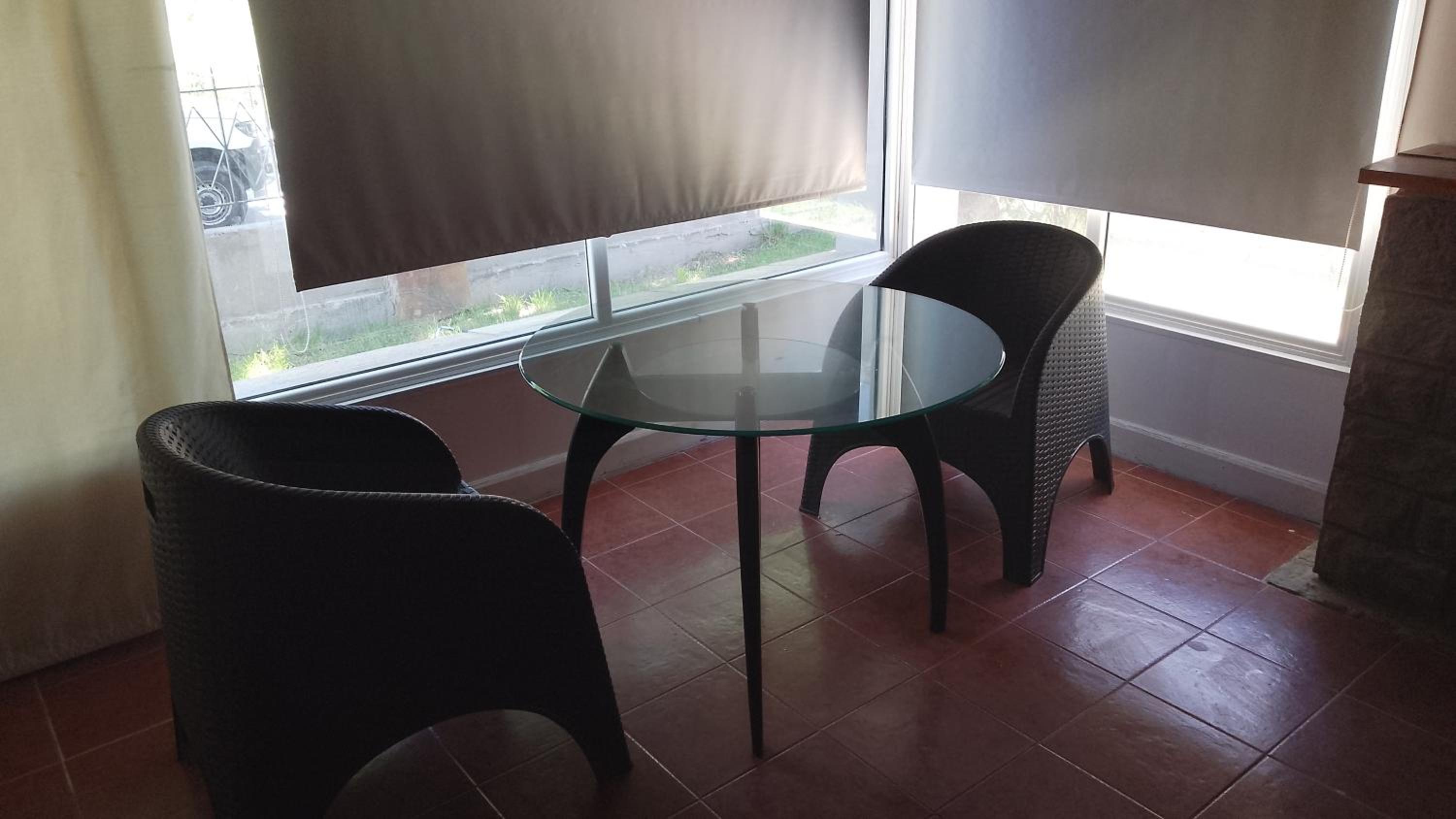 Esquel Home