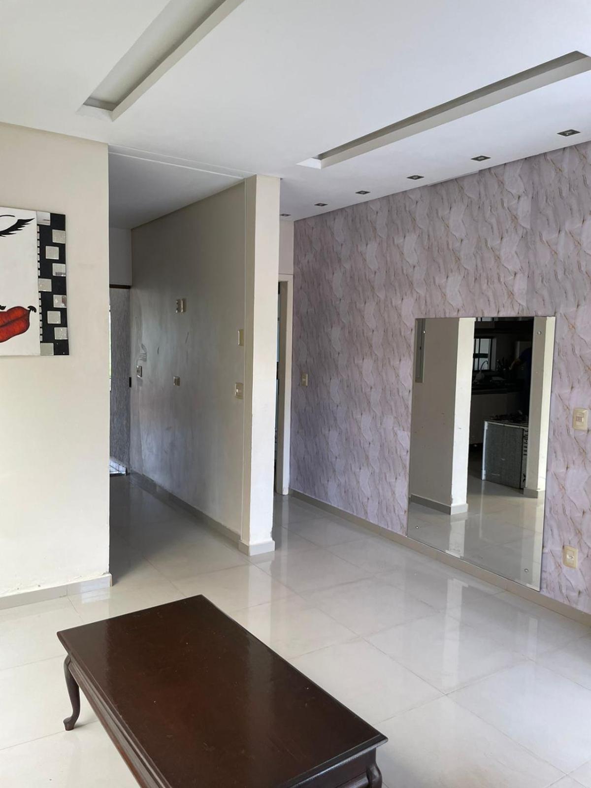 Edmar e Camilly House