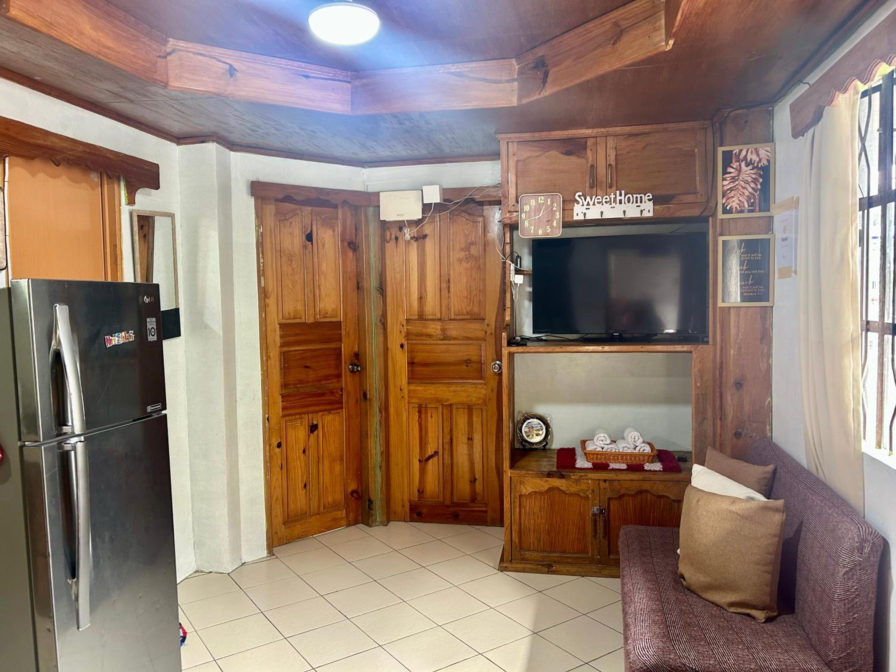 K&GTransient House view 5