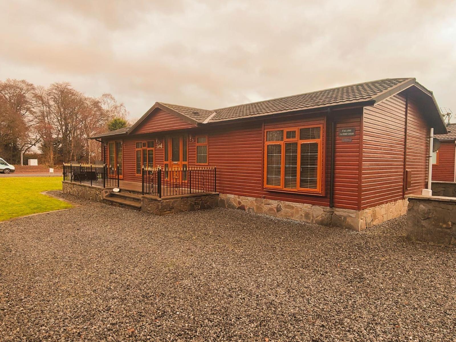 Stag Lodge, 13a Grand Eagles view 2