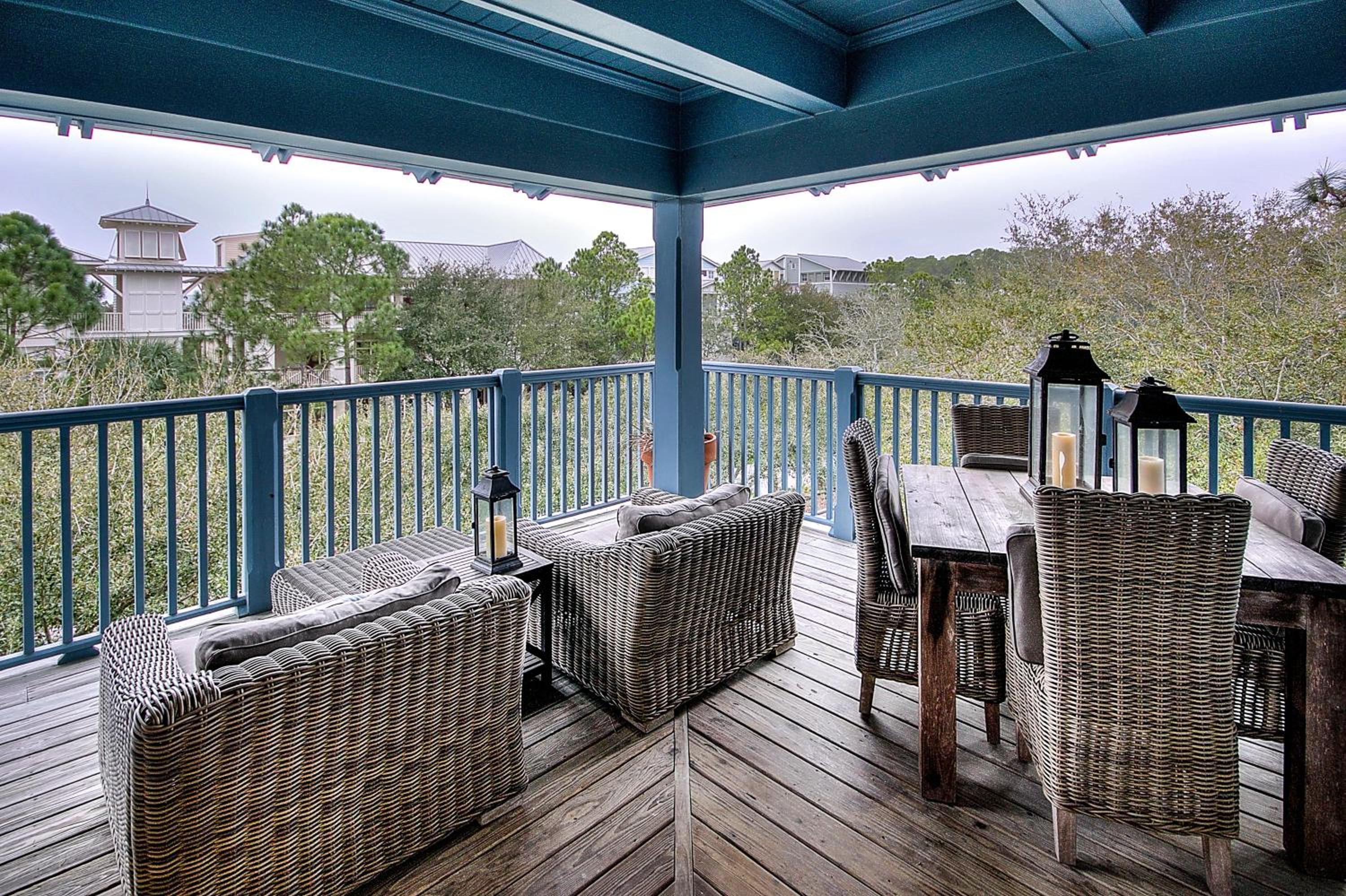 Beachy Bungalow view 5