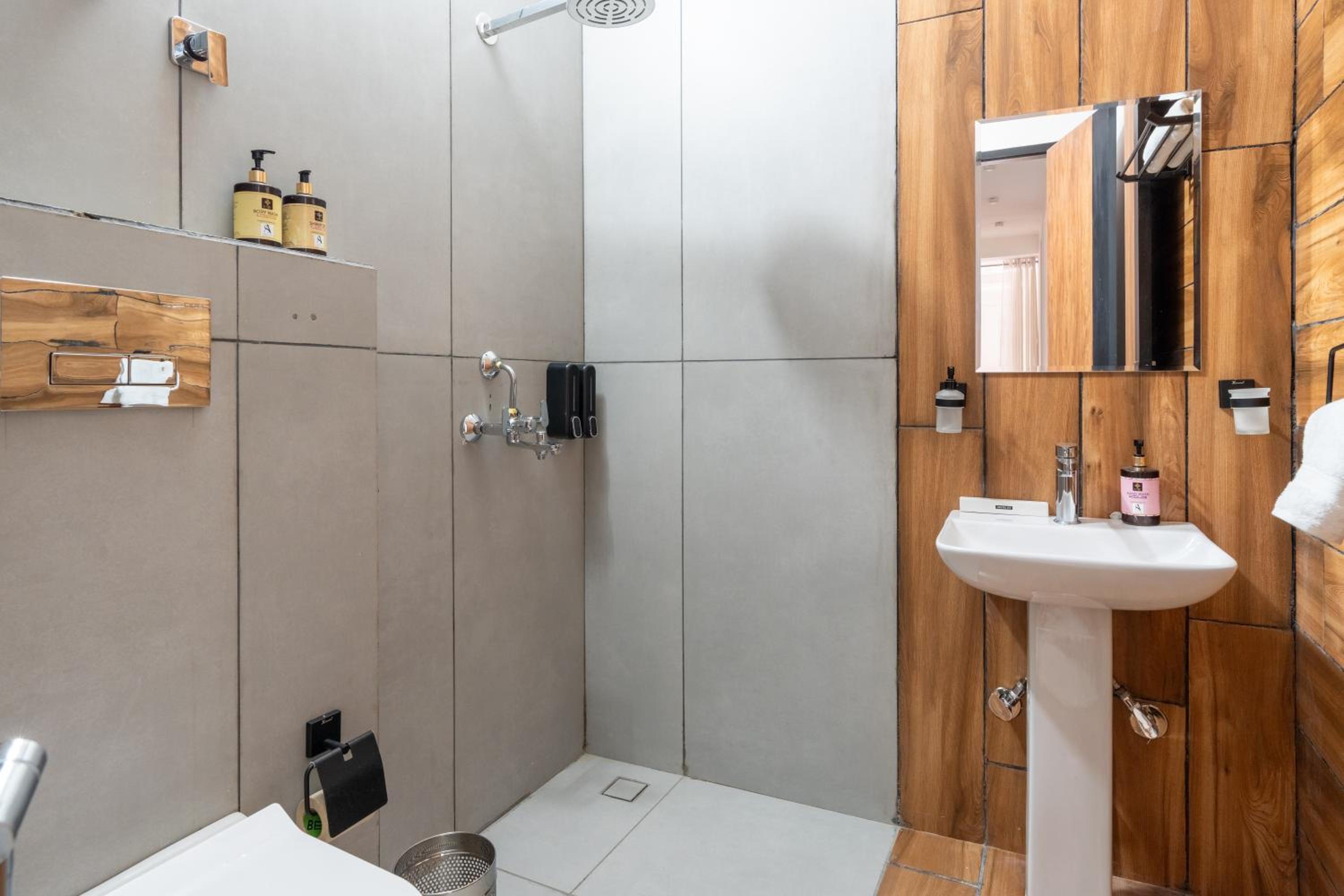 Alaya Stays Ramalaya 4 BHK Villa With Garden view 5