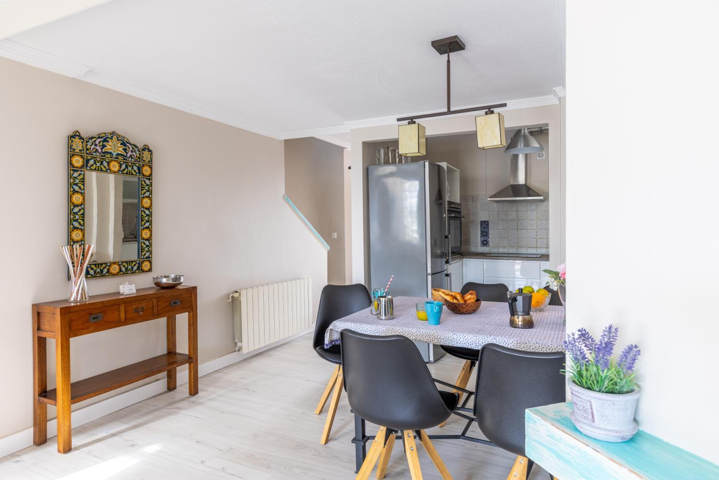 Charming house next to the sea photo 2