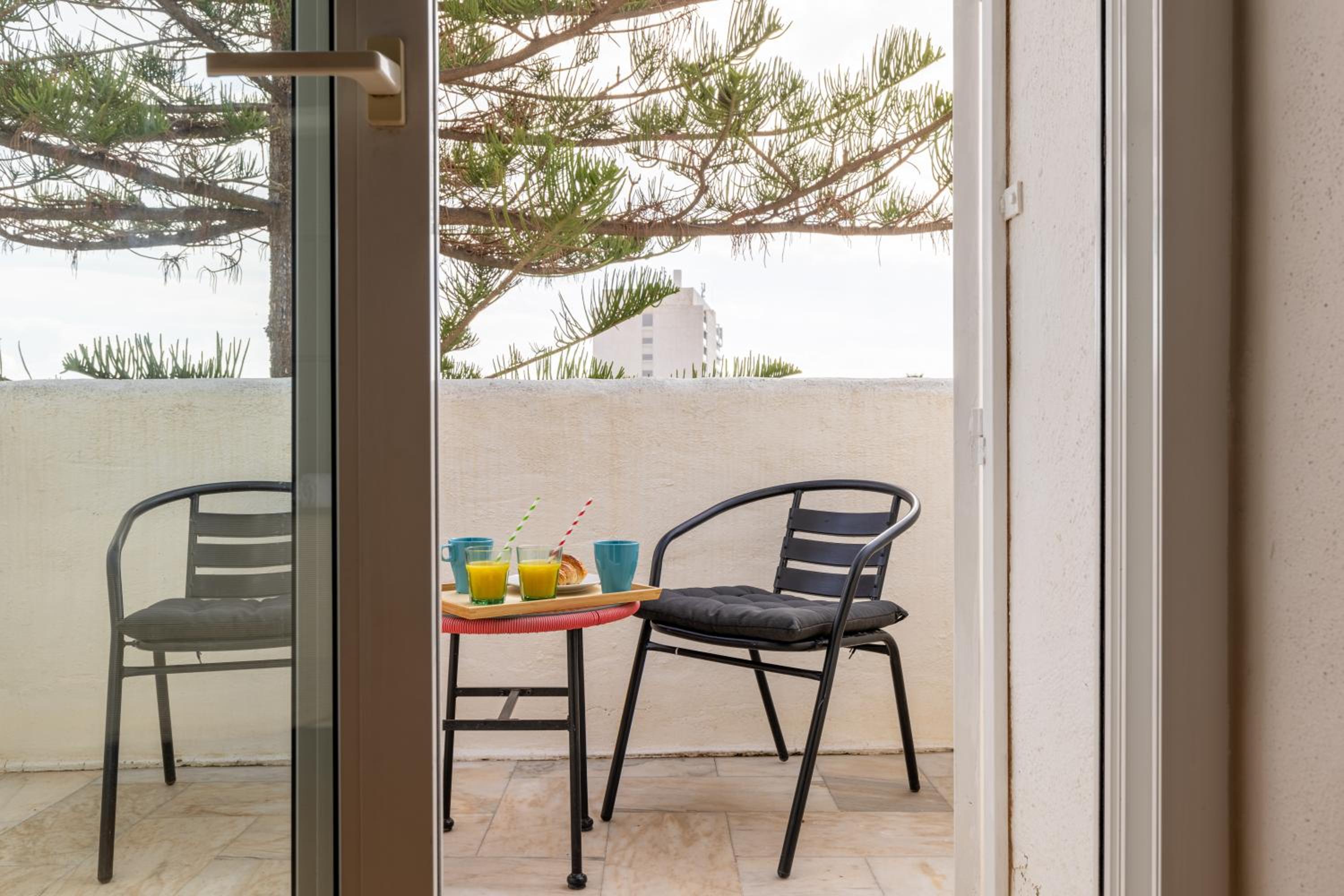 Charming house next to the sea photo 4