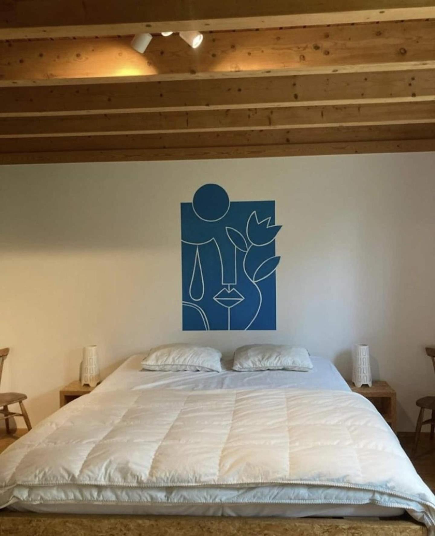 Grande location de vacances - consulte mon calendrier sur whts ap!!