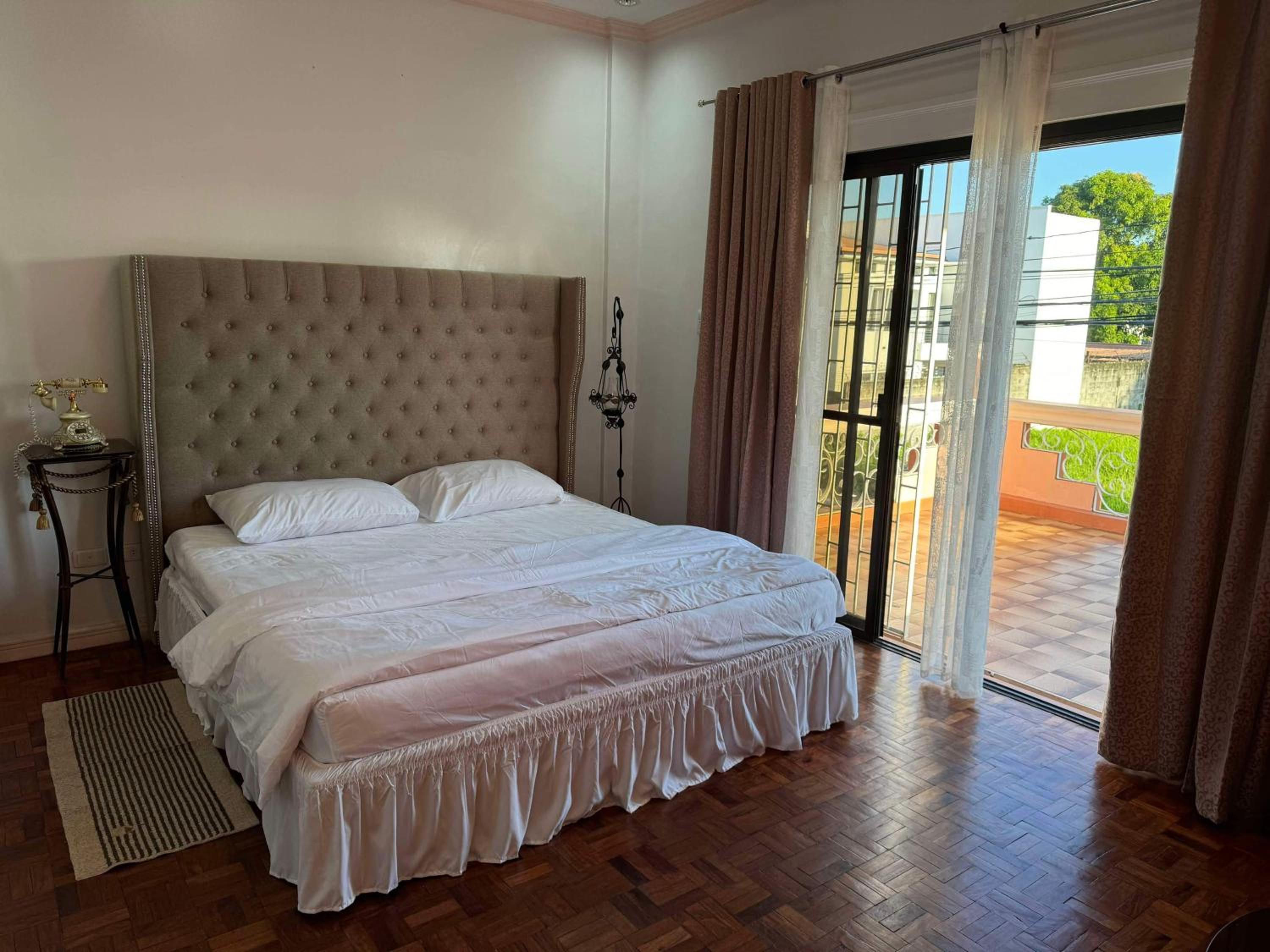 Tropical house