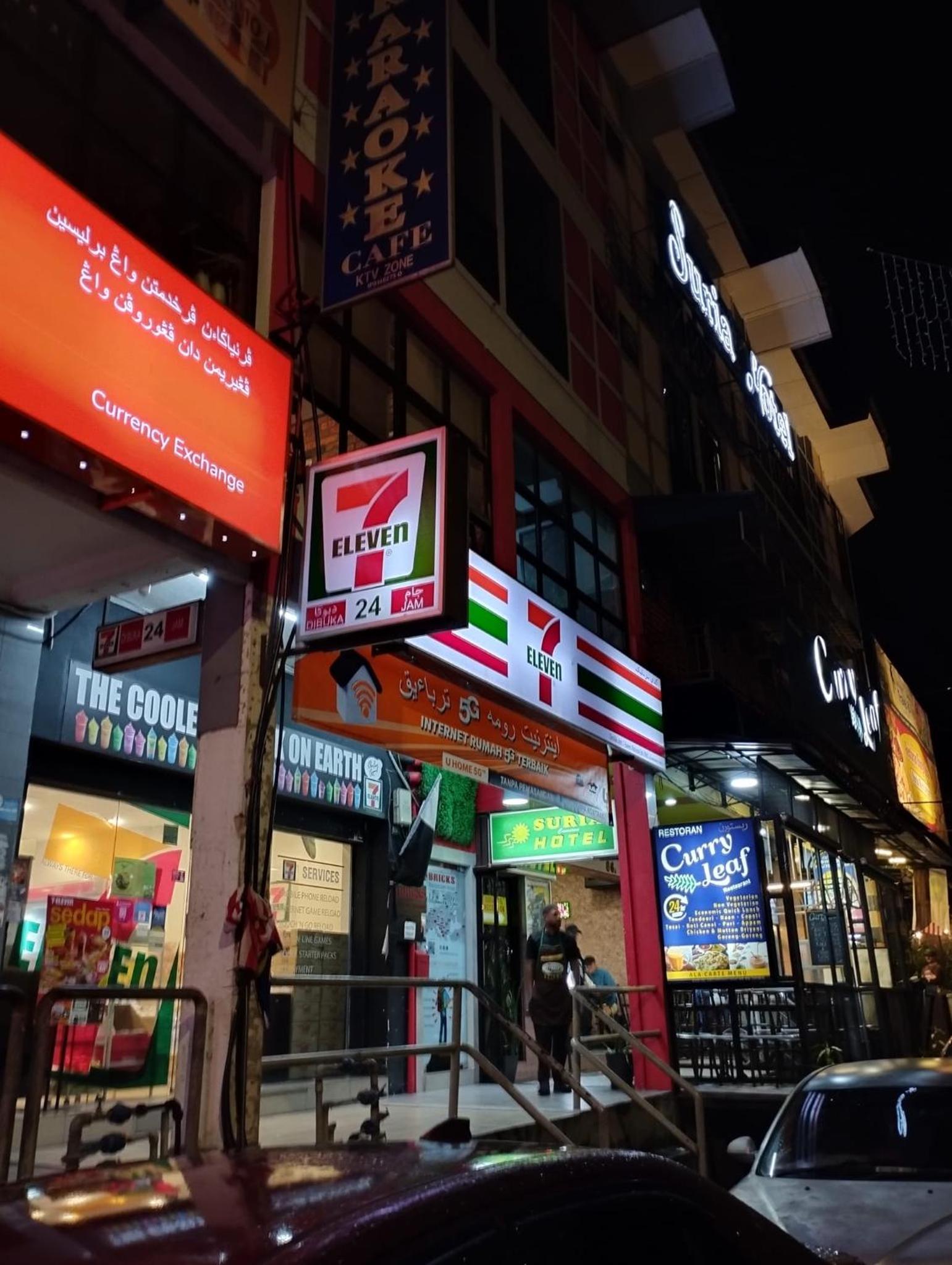 RF Parkview Residence Homestay