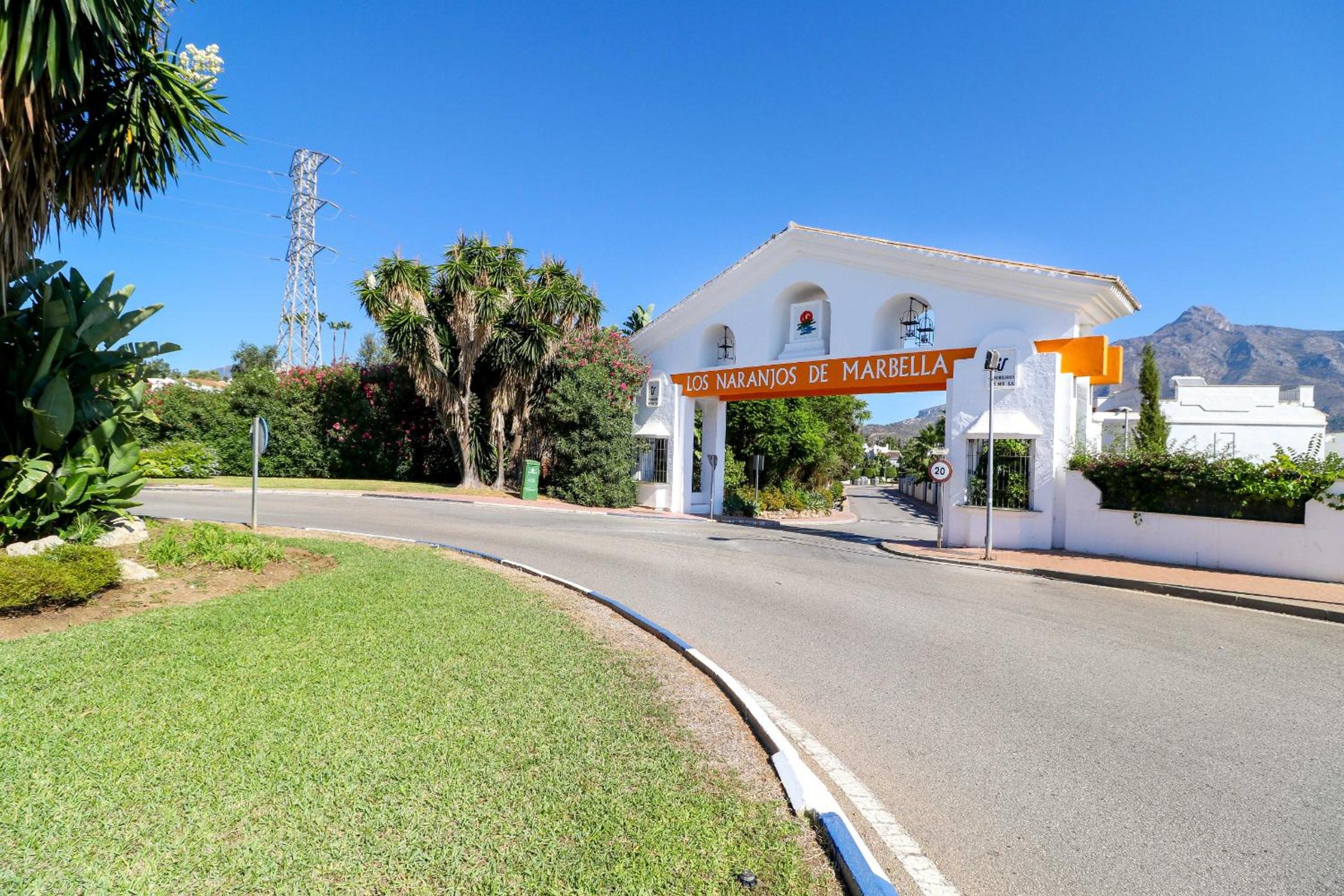 Los Naranjos de Marbella apartment