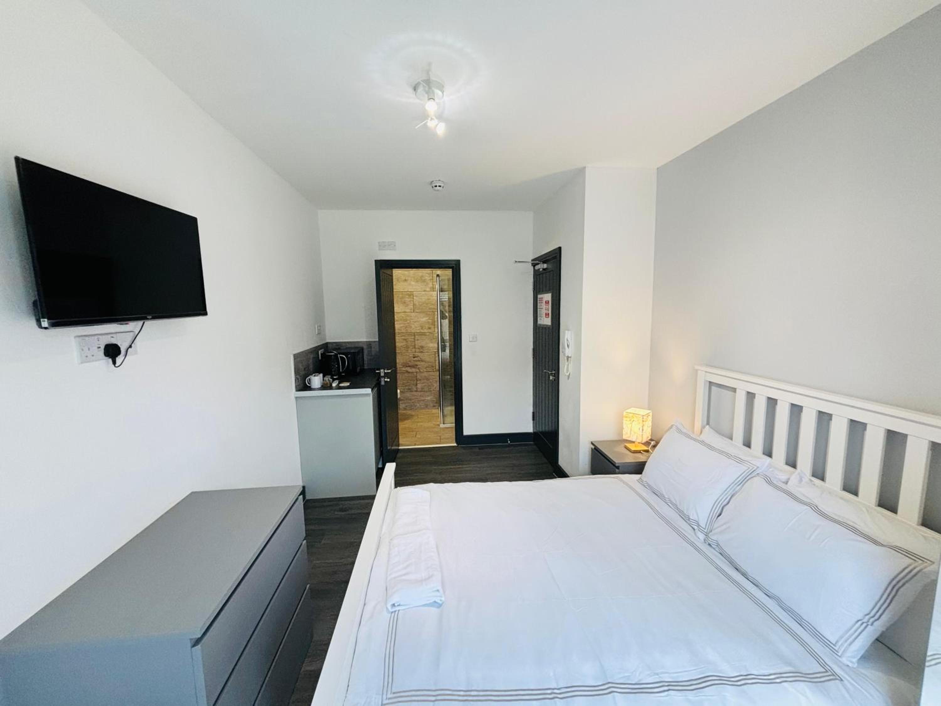 Southall Edge Inn