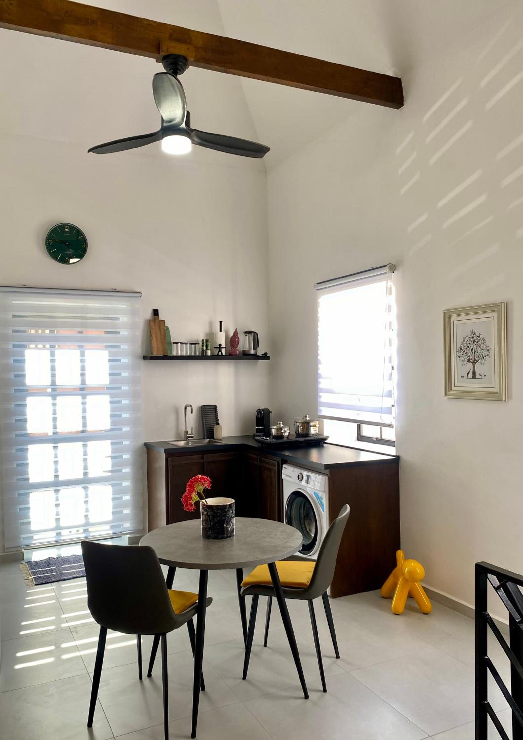 The Palm II City Loft Apartment