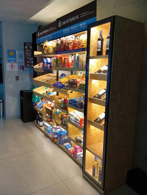 Apart com vista incrível ao lado do Allianz parque e shopping Bourbon - com estacionamento