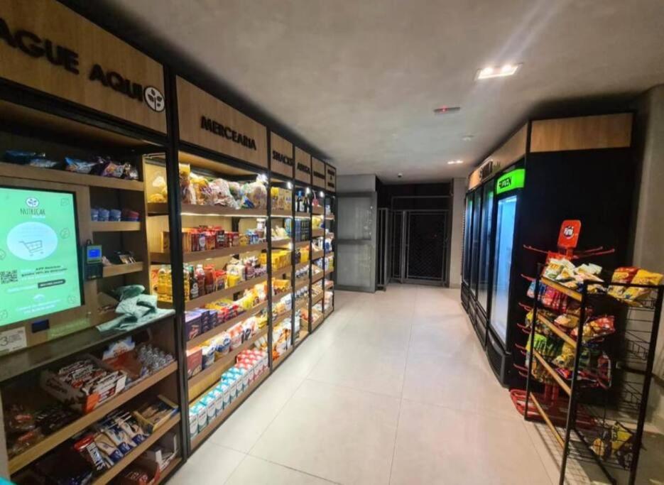 Apart com vista incrível ao lado do Allianz parque e shopping Bourbon - com estacionamento
