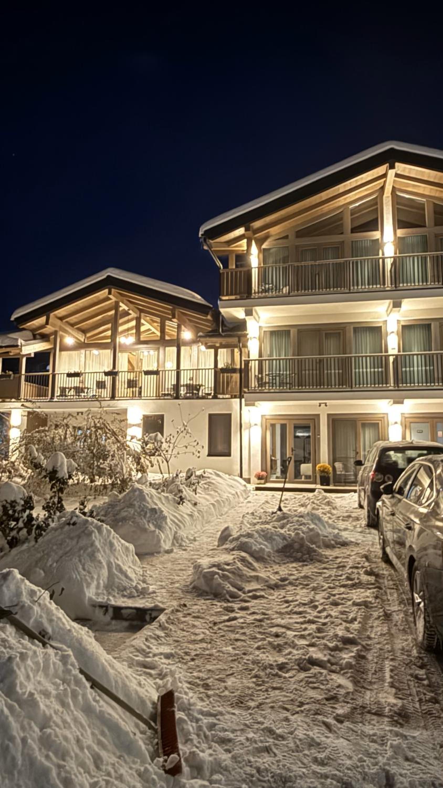 REY Chalet