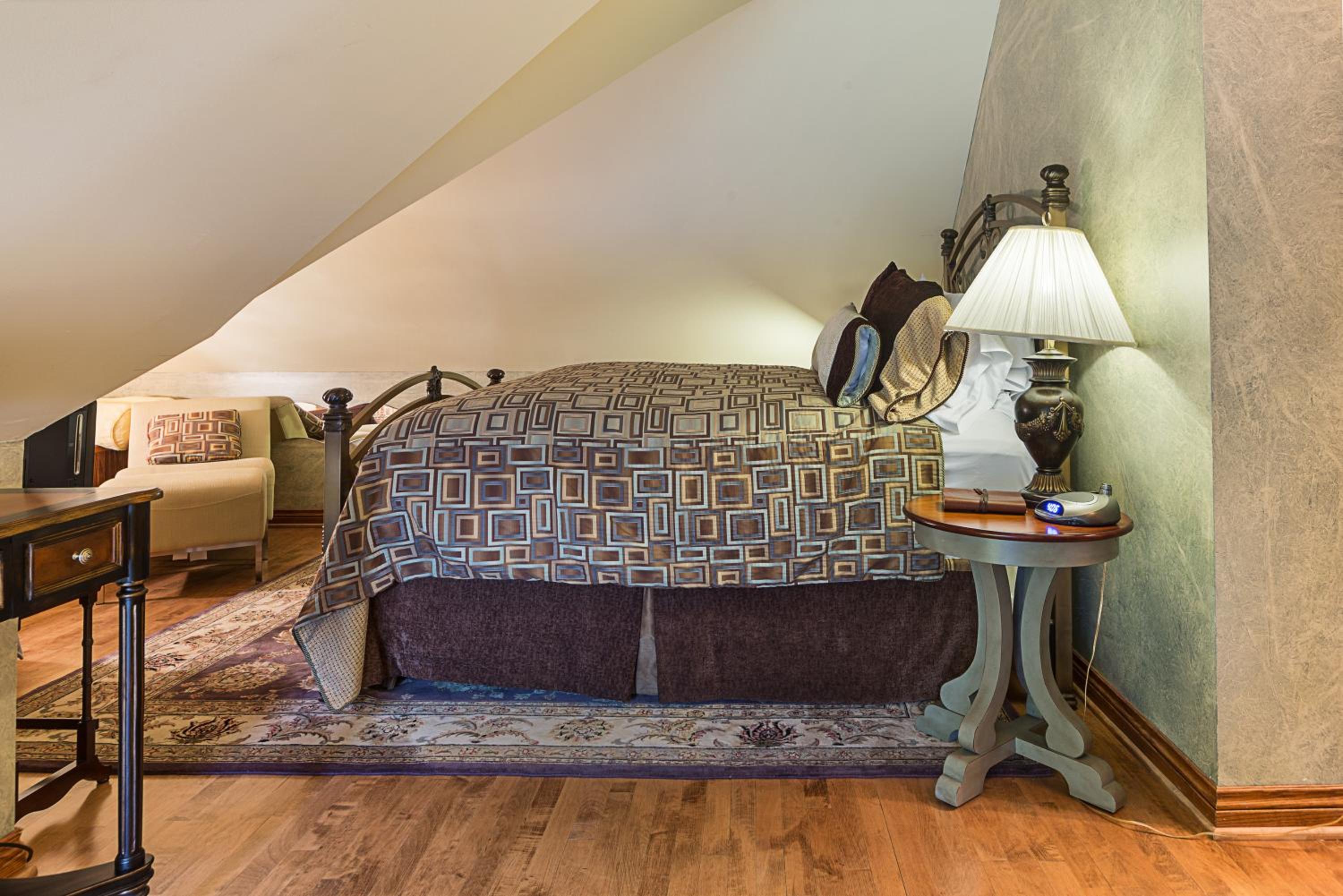 Historic Webster House Bed and Breakfast Inn