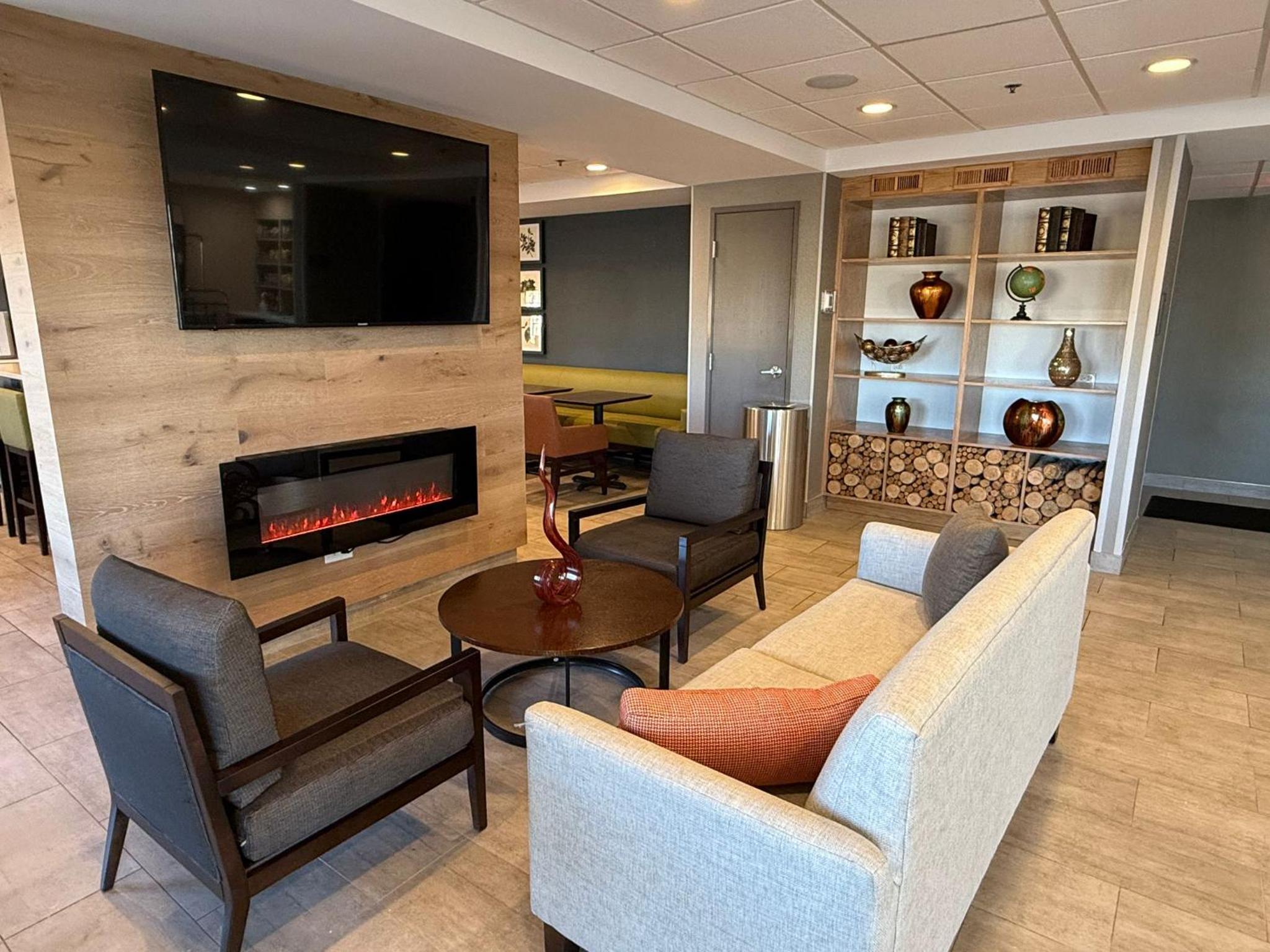 Country Inn & Suites by Radisson, Bolingbrook-Romeoville, I-55