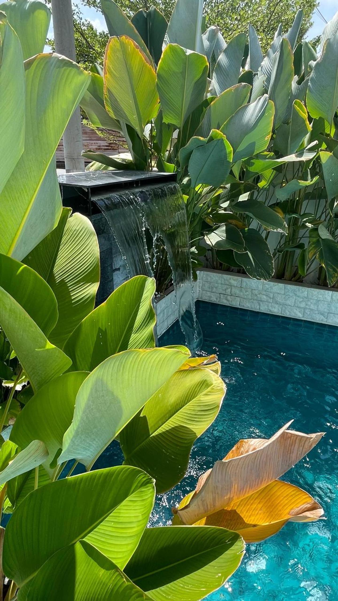 ANJUNG KASEH Villa Bukit Katil 4bedroom with Swimming Pool