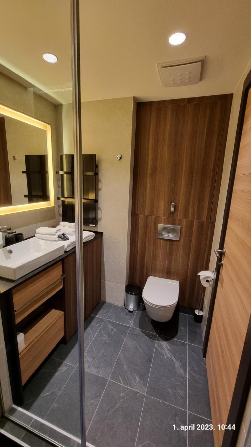 Woodside Apartments Kopaonik centar view 5