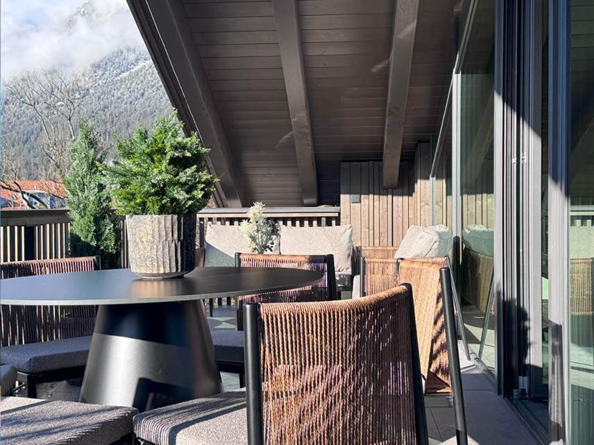 LIVALPIN Chalet - with private Sauna & Whirlpool