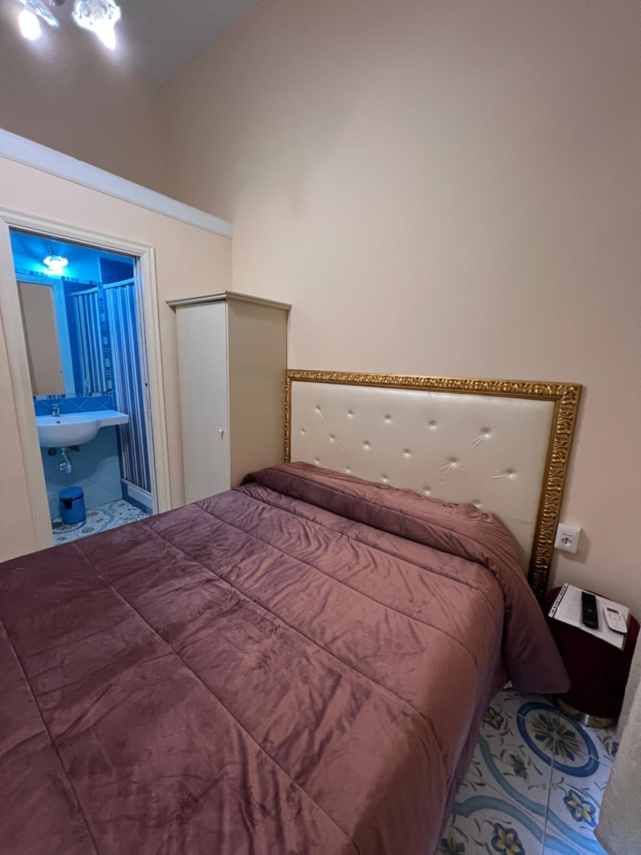 Beb Rosy en Naples — hotel room