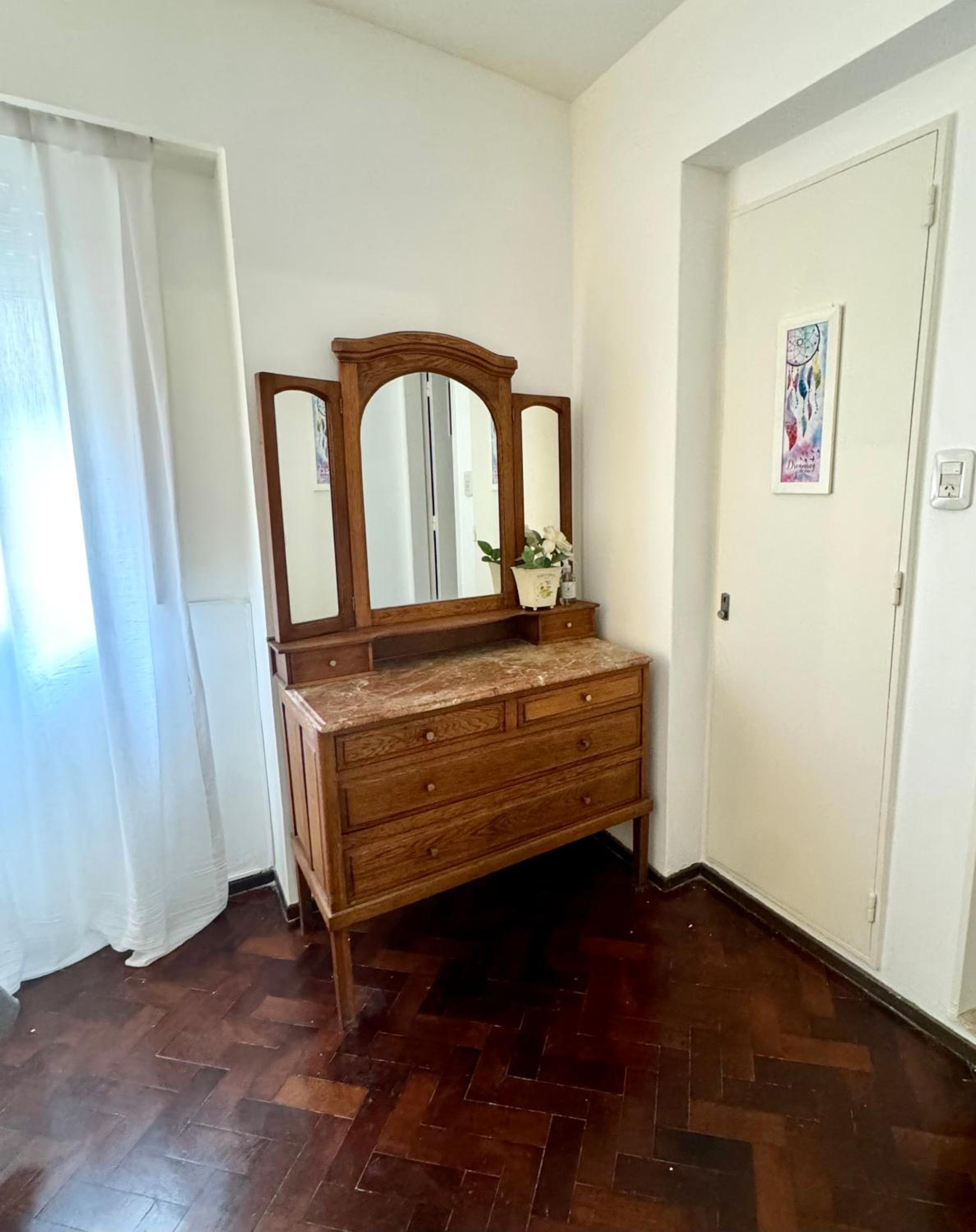 Amplio dos ambientes en el corazón de la ciudad