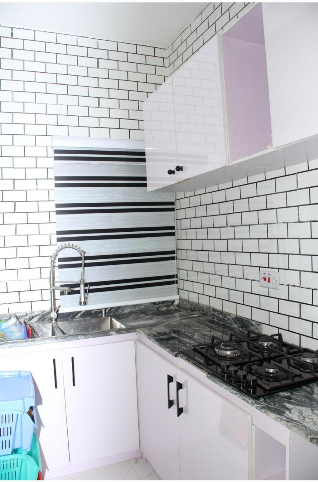 Luxury Egbeda Apartments view 5