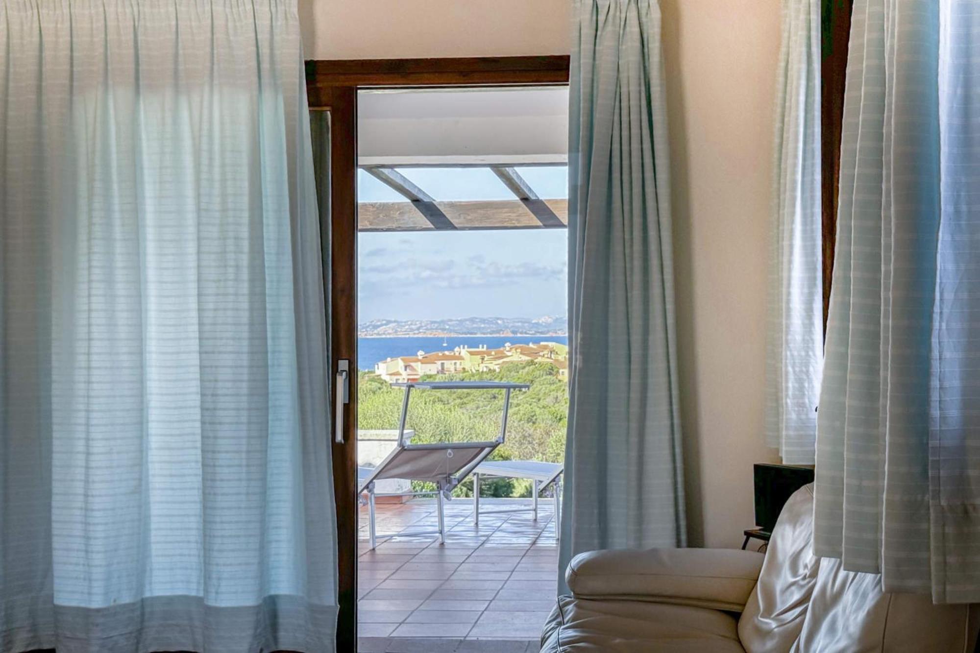 Villetta Vistamare Con Piscina