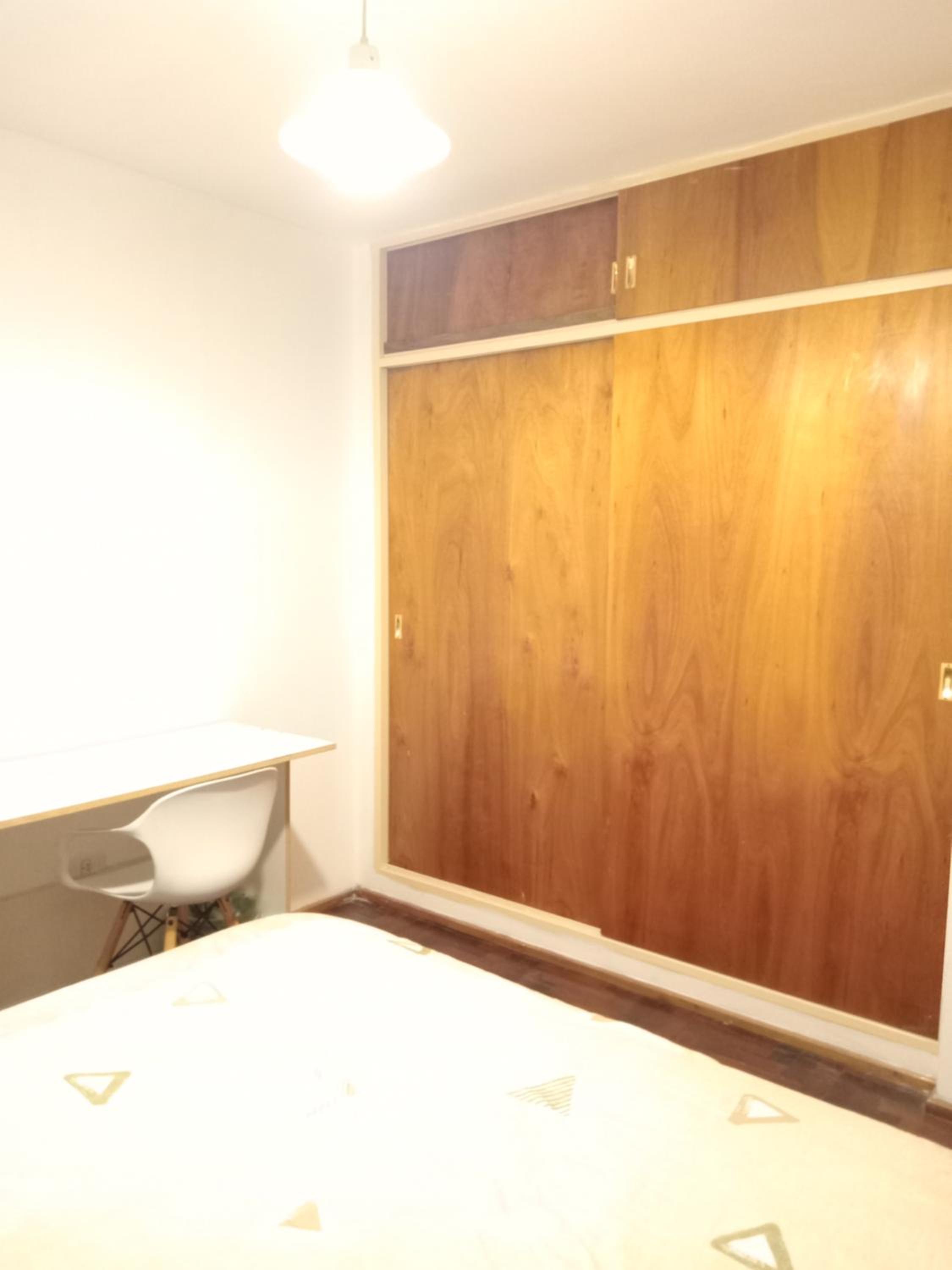 Apartamento Particular- Habitación Individual con Baño Compartido