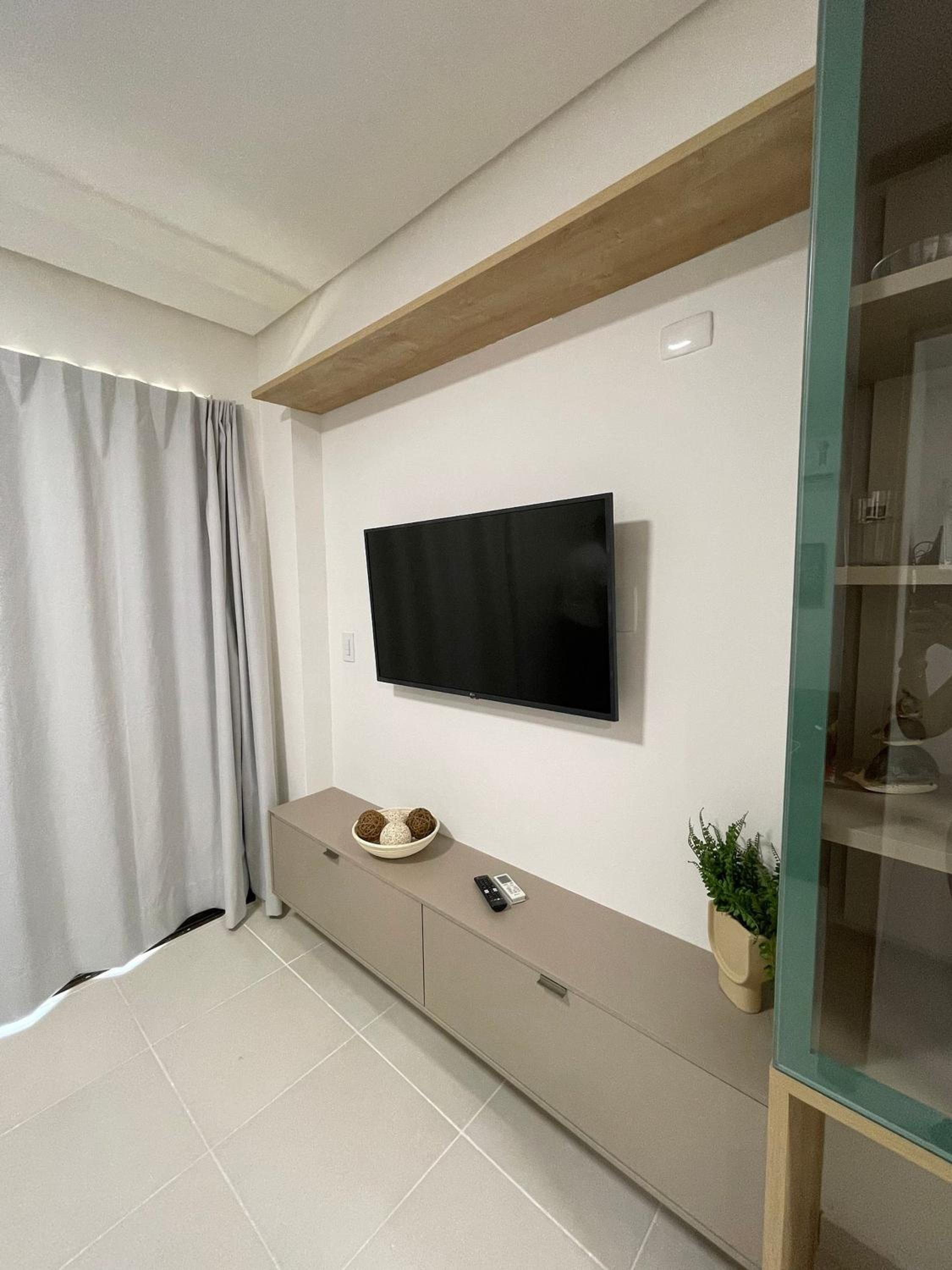 Flats, Apartamentos e Bangalôs na Praia dos Carneiros, ao lado da Igrejinha de São Benedito