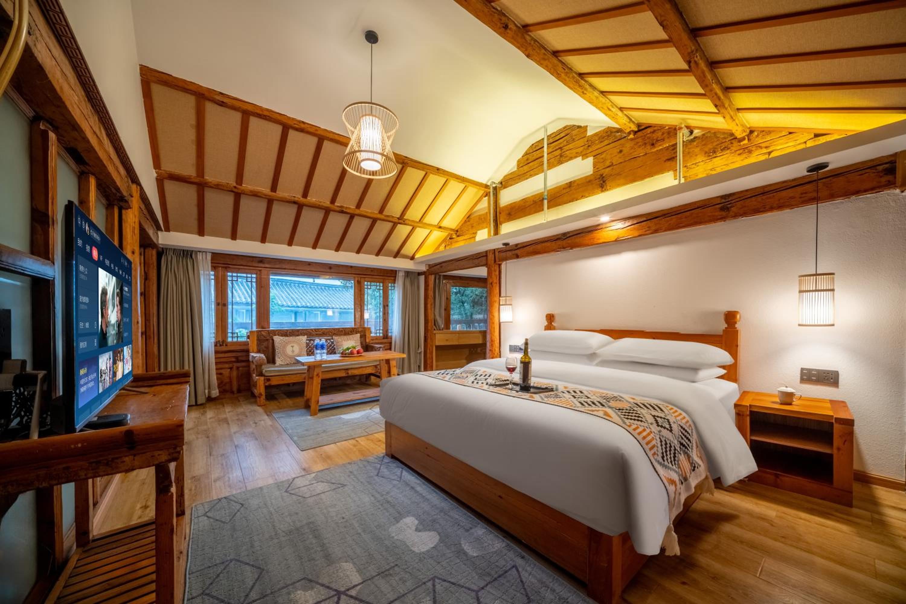Walk Together Hotel