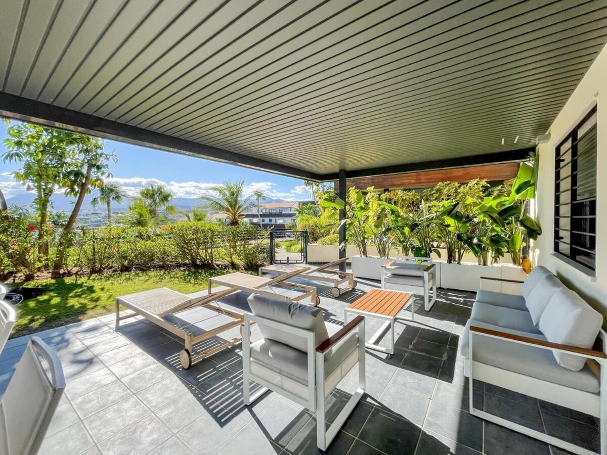Hoyo19 2 Luxury Resort Views Pools Parking Paddle Golf view 4