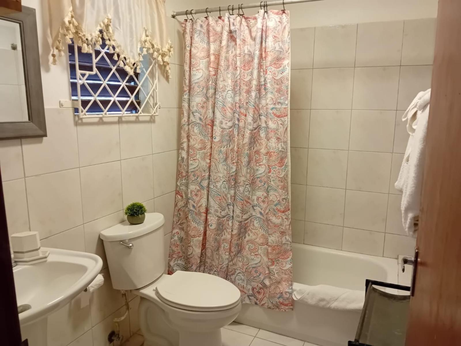 Marge's Vacation Rentals Negril view 5