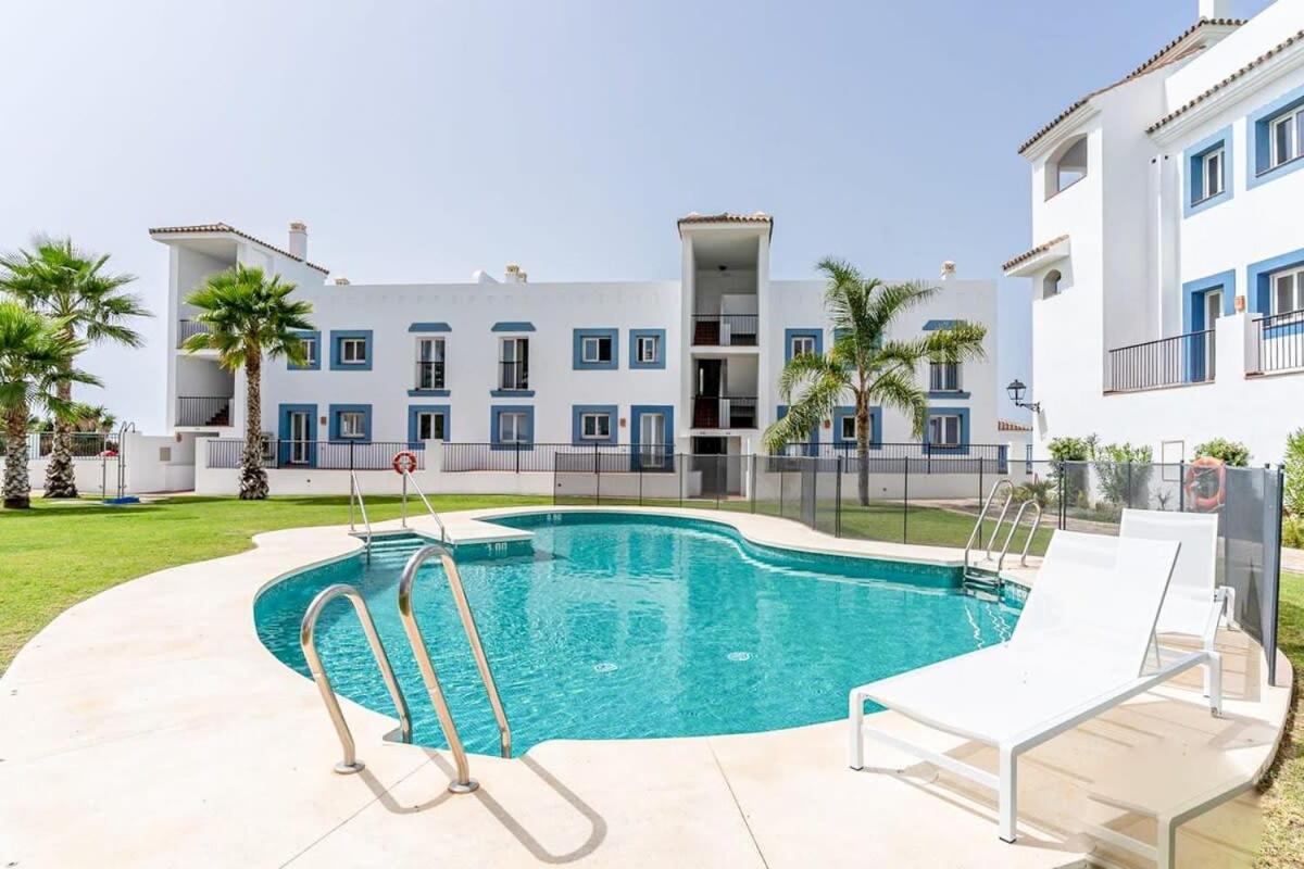 Paraiso Pueblo Deluxe Family Resort Pools Gym