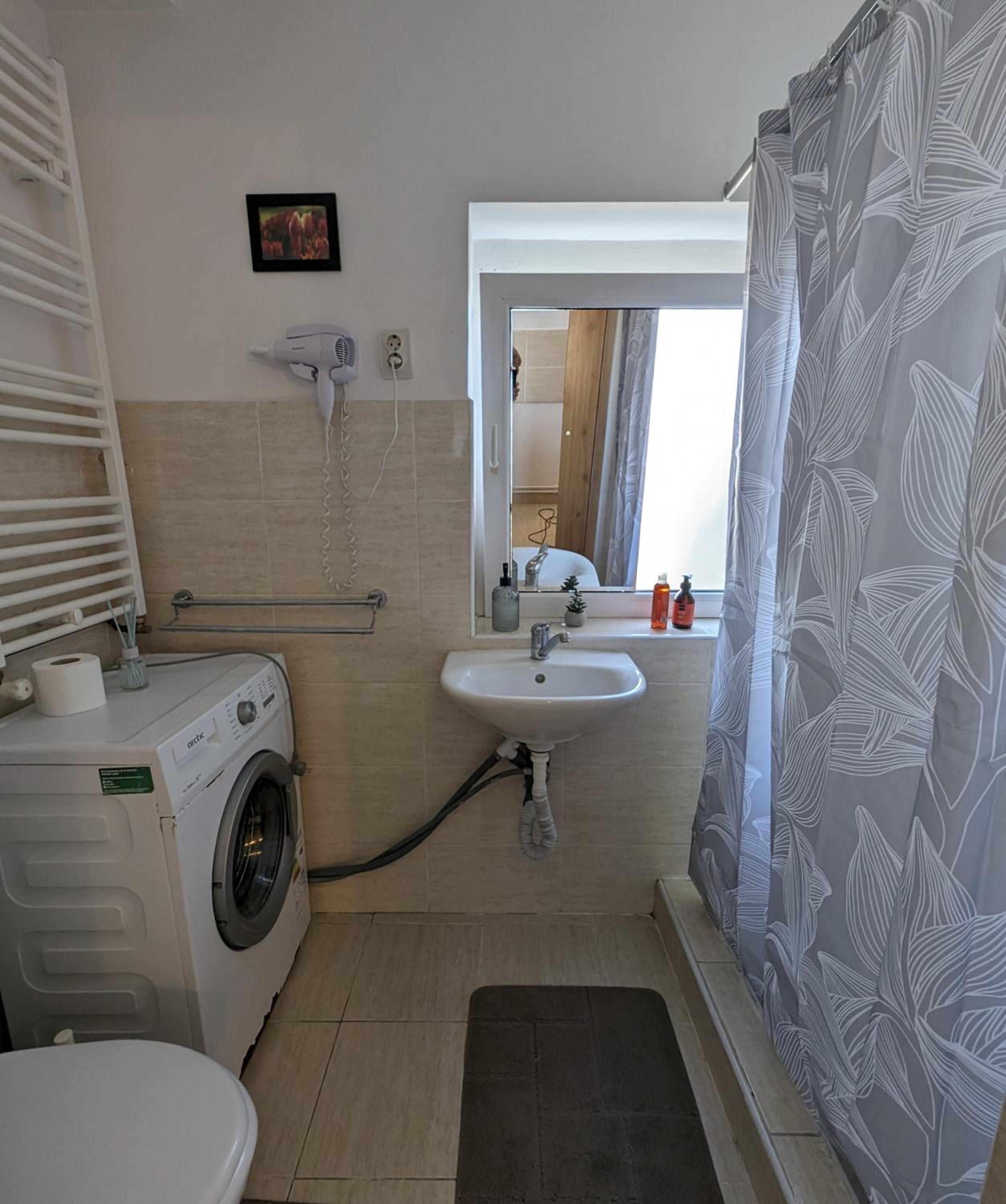 Sandor Apartment Calarasilor view 4