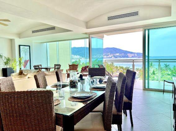 Bay View Grand Marina- 3 bedrooms with jacuzzi-602S view 4