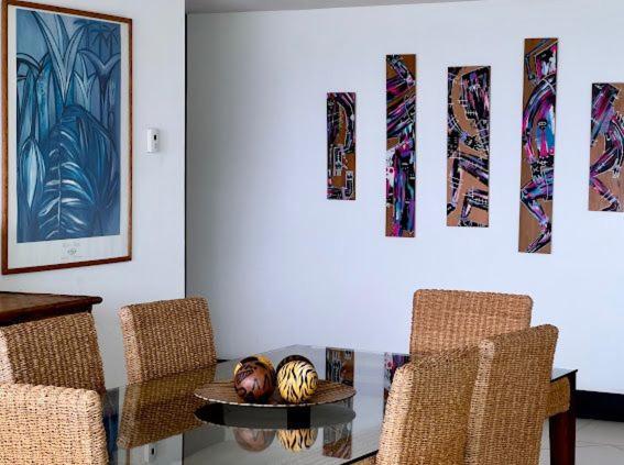 Bay View Grand Marina- 3 bedrooms with jacuzzi-602S view 3