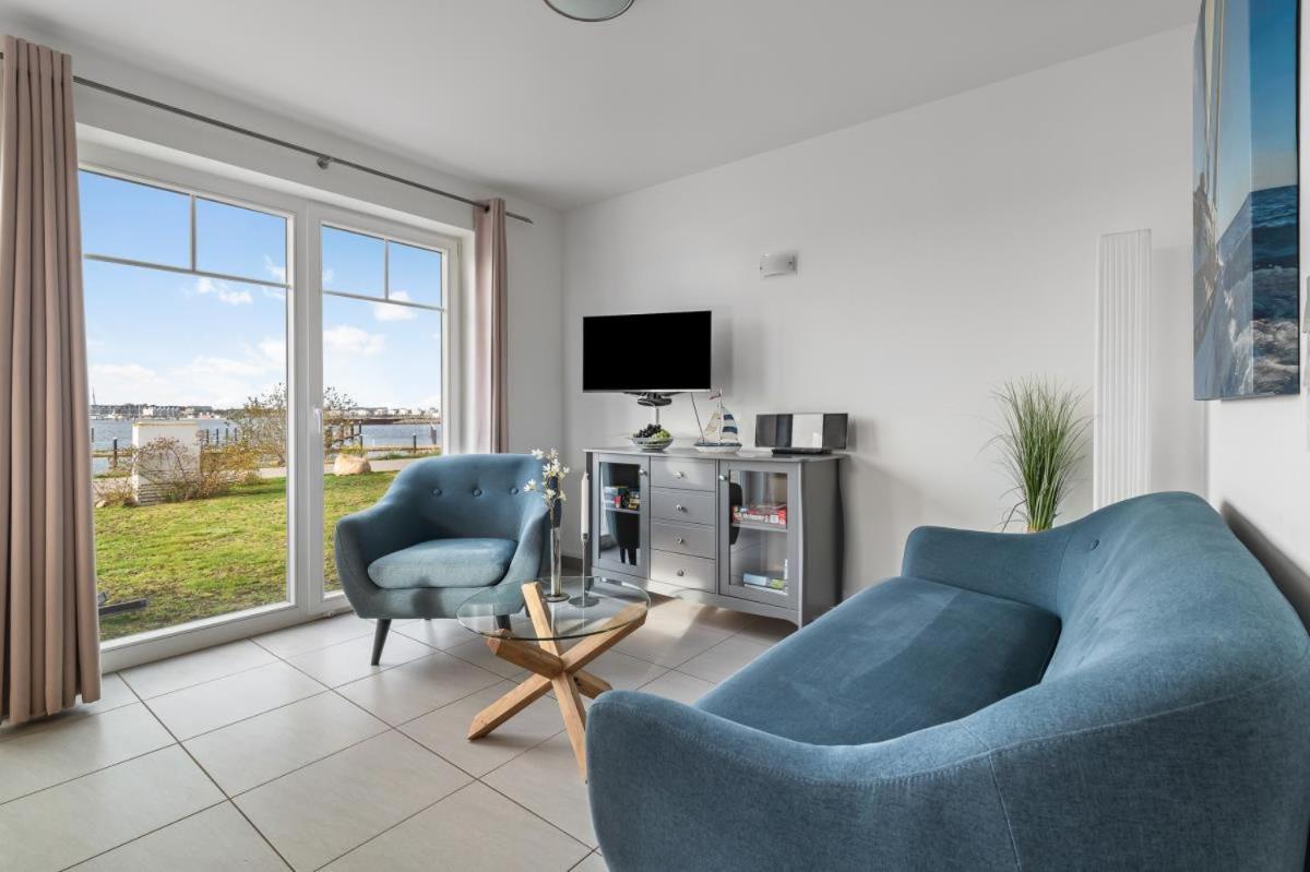 Haus am Strand - Ferienwohnung für 4 in Olpenitz mit Dachterrasse, Strandzugang und Ostseeblick