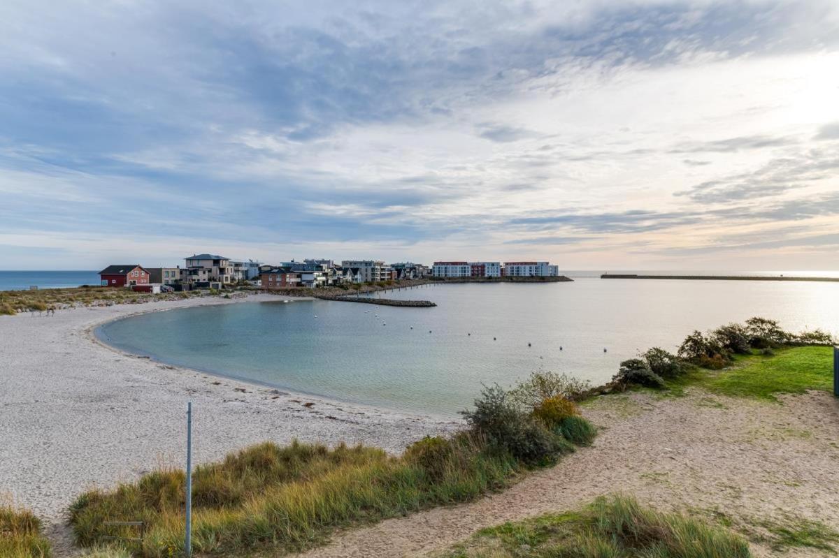 Haus am Strand - Ferienwohnung für 4 in Olpenitz mit Dachterrasse, Strandzugang und Ostseeblick