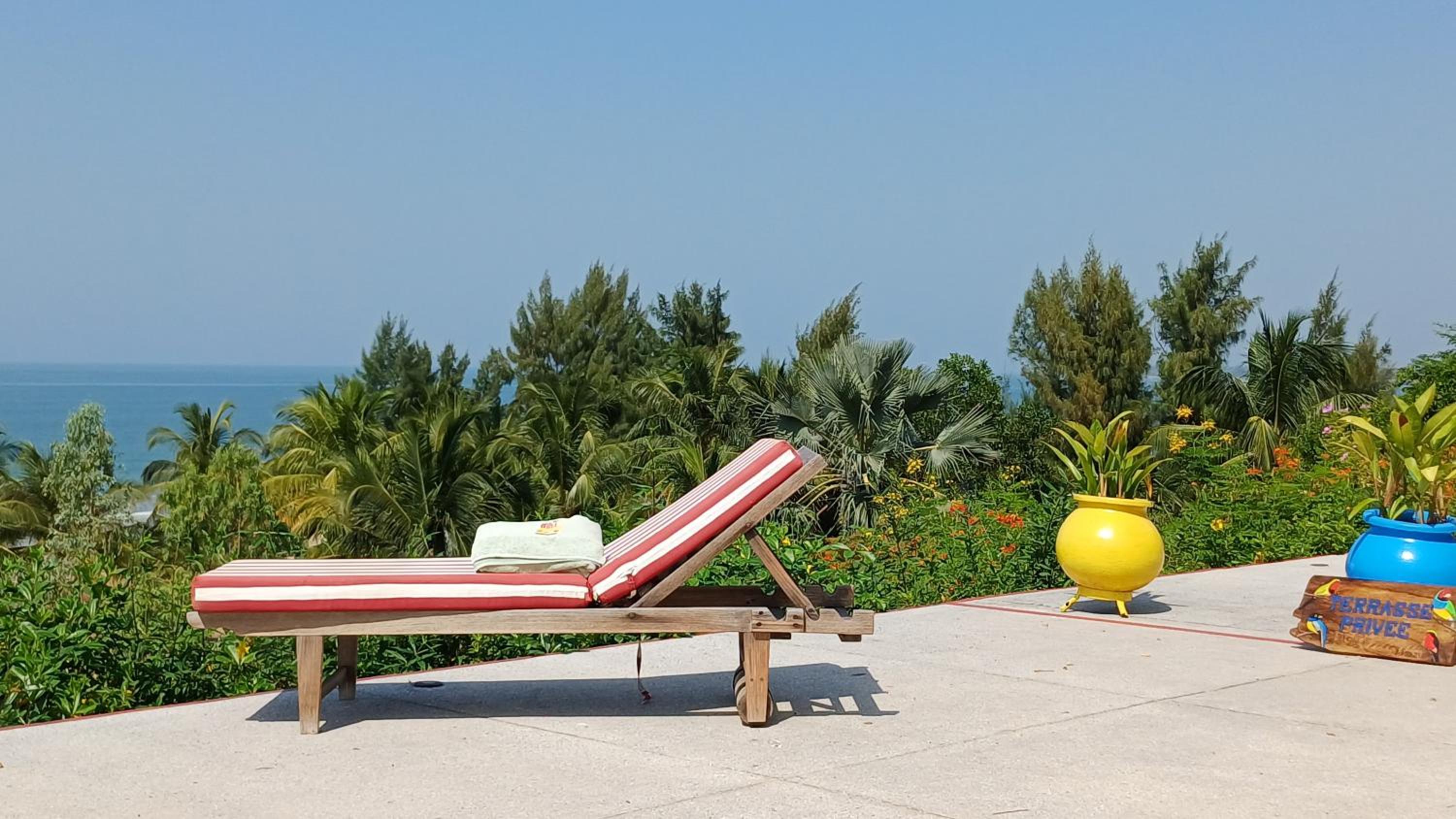 Villa de luxe avec accès à la piscine et à la plage view 3
