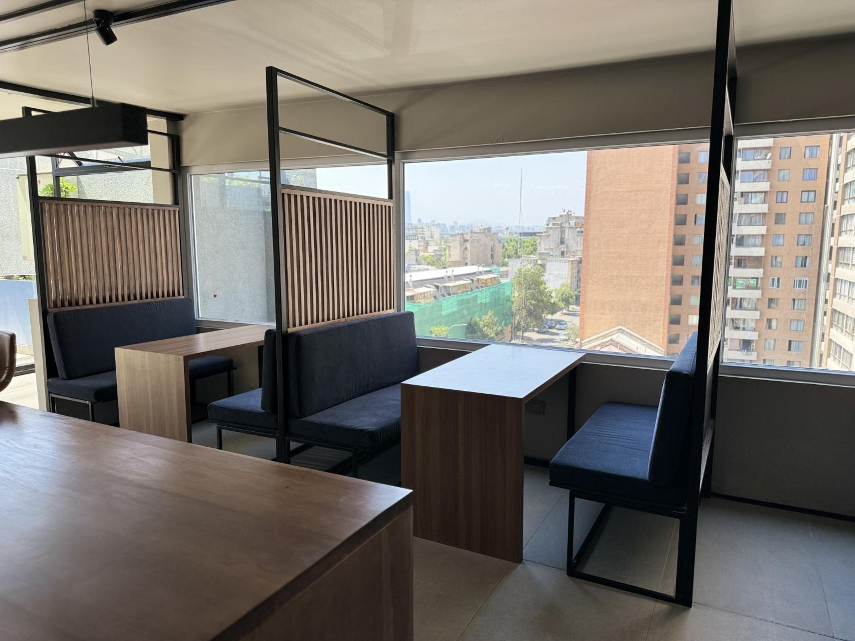 Residencia Boutique cerca de Lastarria - Ubicación Cultural Premium - Balcón Privado
