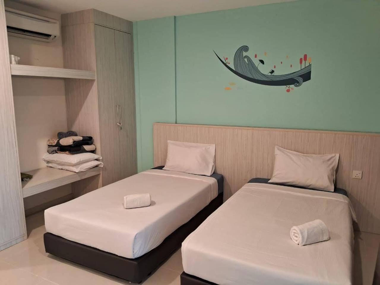 Glossy Marina Homestays photo 6