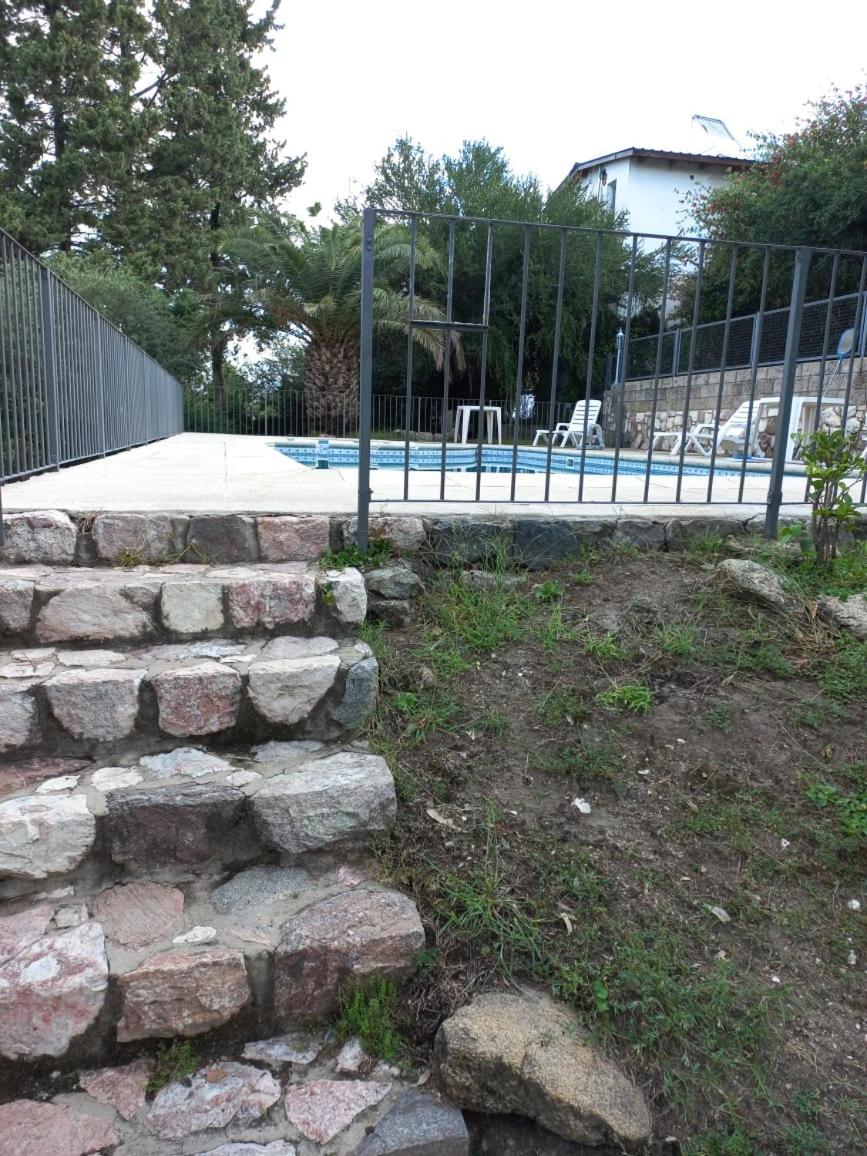 Los Pinos Aires del Lago