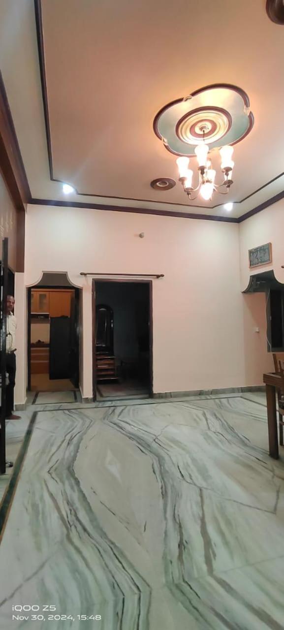 Hotel Himadri view 2